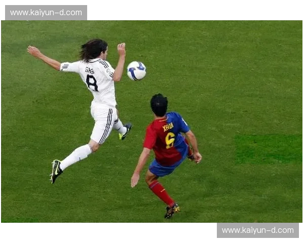 国家德比射手榜揭秘:巴萨与皇马的史诗之战 国家德比射手榜揭秘:巴萨与皇马的史诗之战